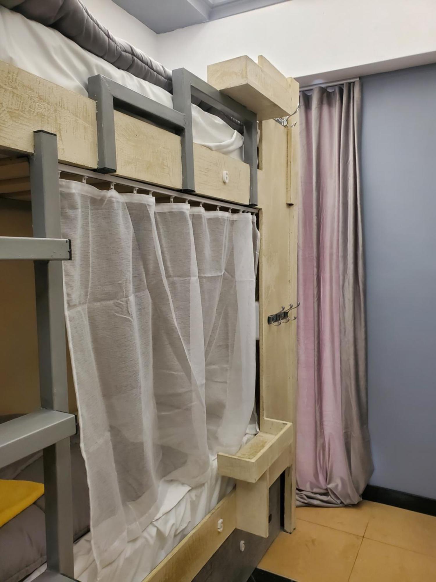 Wander Luxe Hostel *