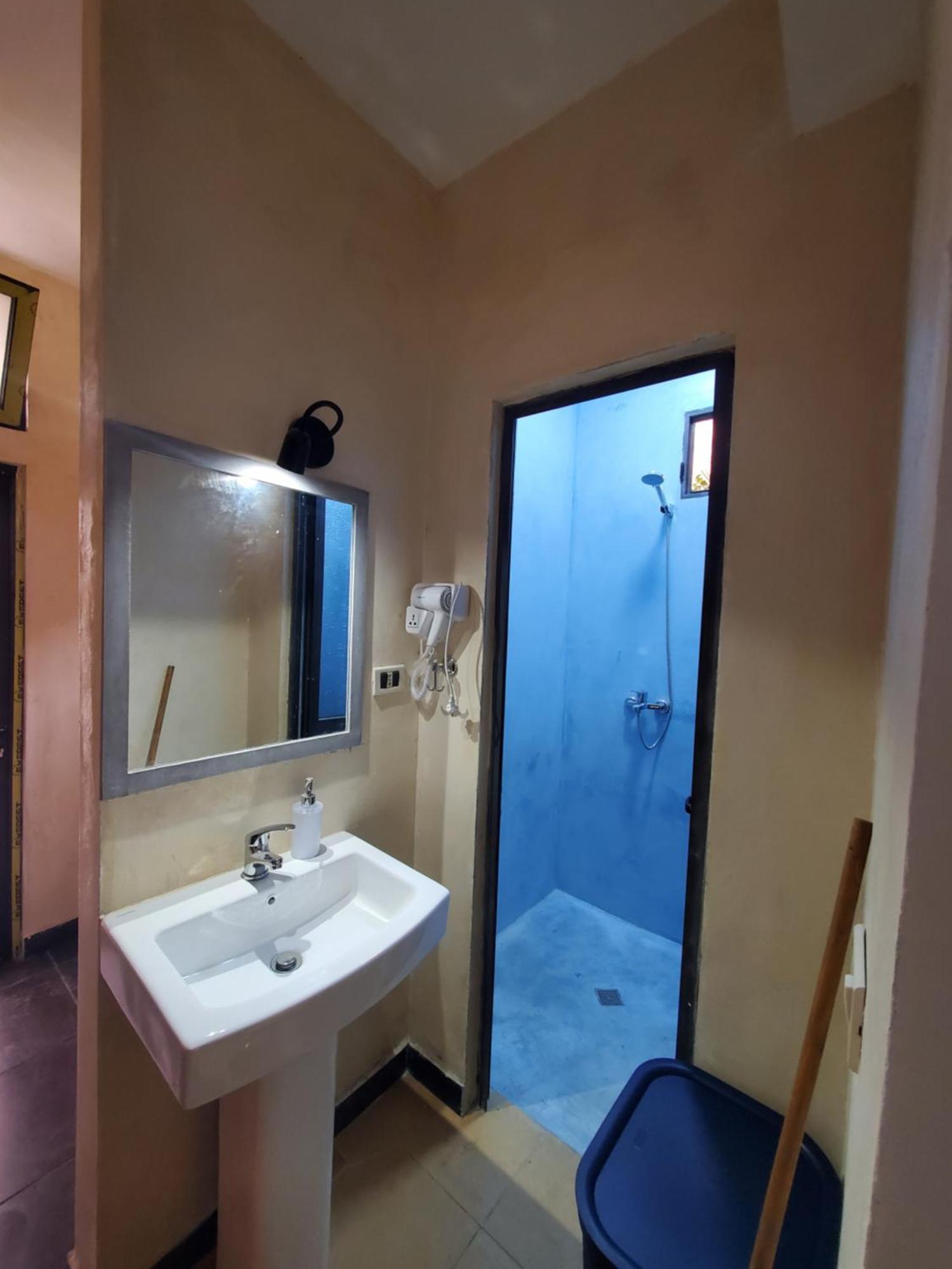 Wander Luxe Hostel